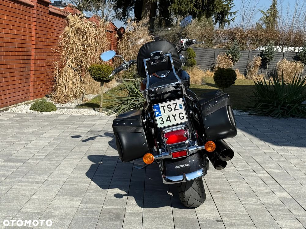 Suzuki VL 800 Volusia - Boulevard C50 - 11