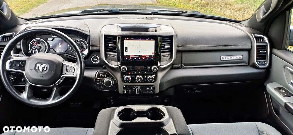 RAM 1500 Crew Cab Shortbed Bighorn - 23