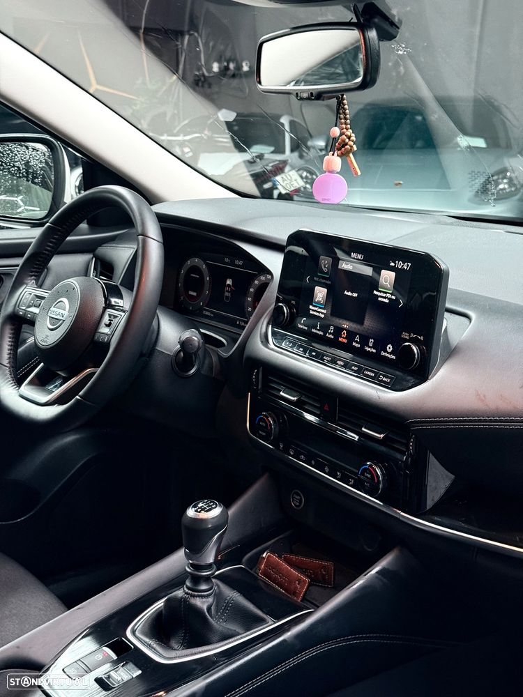 Nissan Qashqai 1.3 DIG-T MHEV Premiere Edition - 14