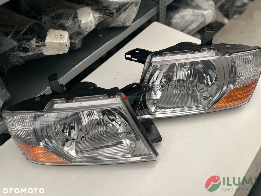 Mitsubishi Pajero Iii Reflektor L+r Mn133752 - 4
