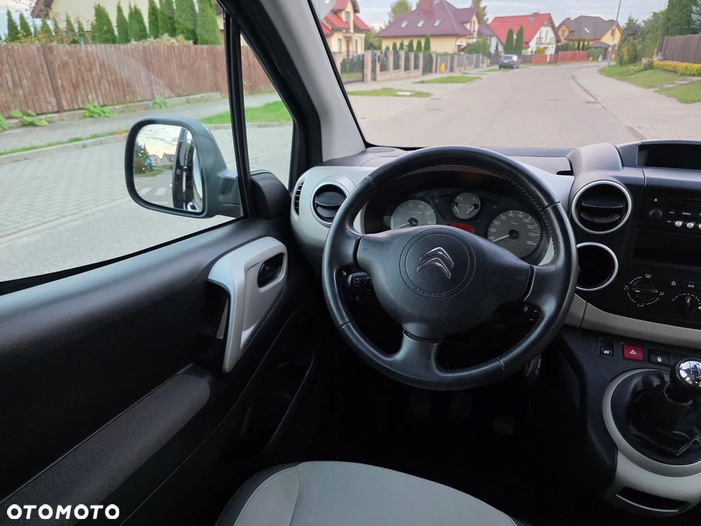 Citroën Berlingo Multispace HDi 115 FAP Exclusive - 27
