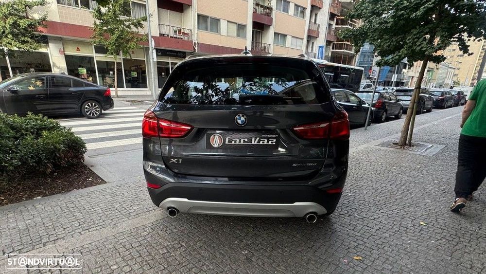 BMW X1 18 d sDrive Advantage - 5