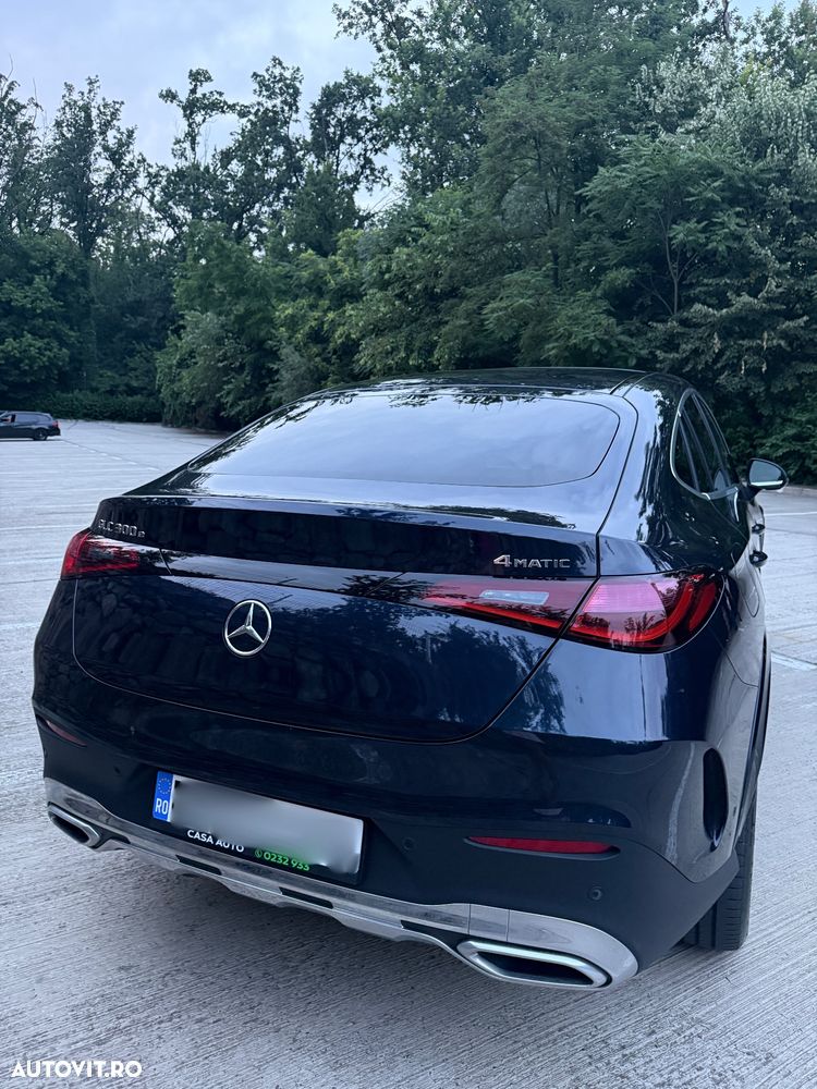 Mercedes-Benz GLC 300 e 4MATIC PHEV - 10
