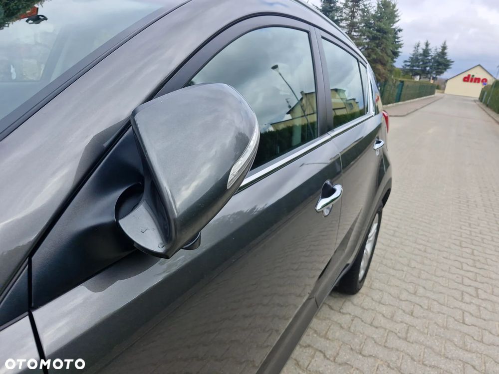 Kia Sportage 2.0 CVVT 2WD Automatik Vision - 14