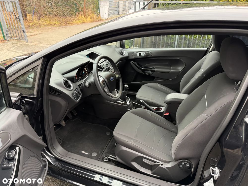 Ford Fiesta - 20