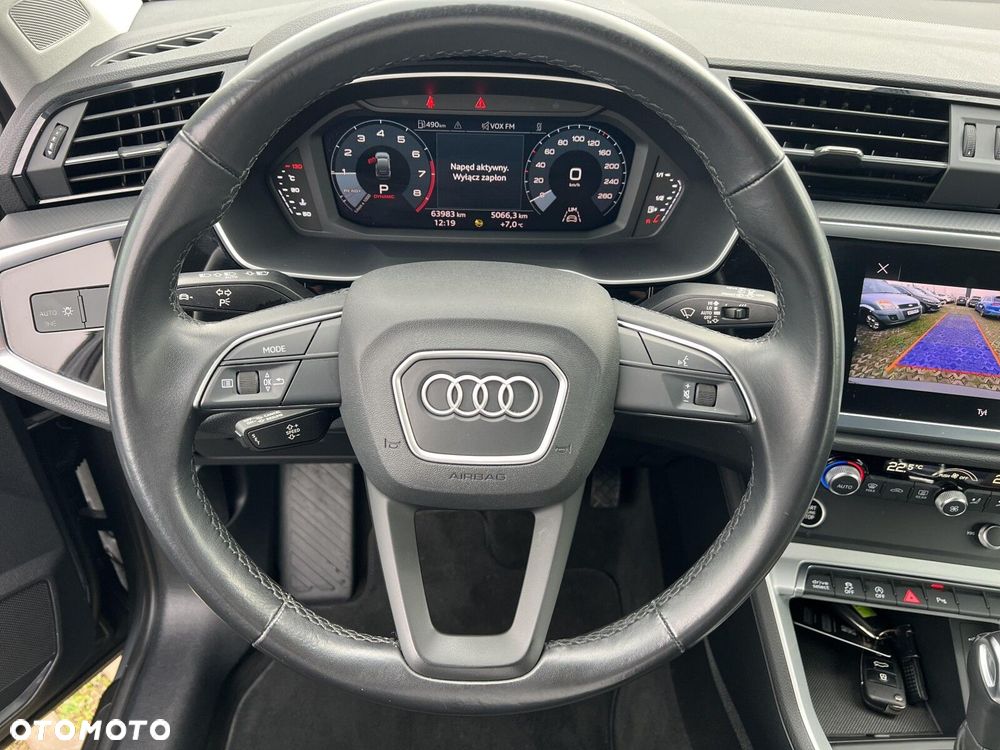 Audi Q3 Sportback - 16