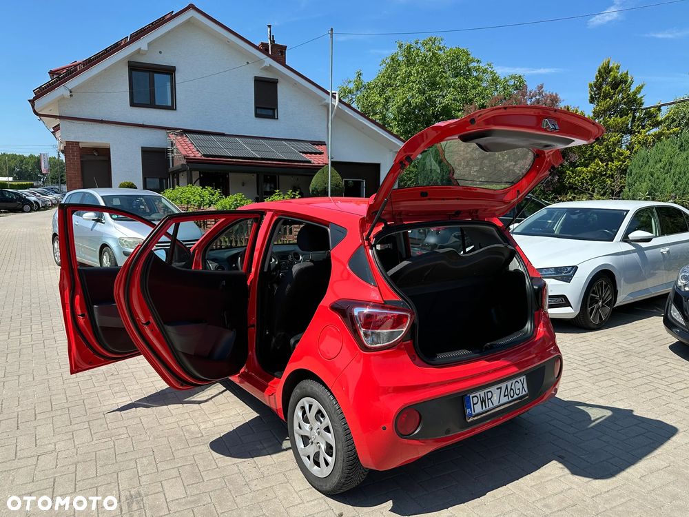 Hyundai i10 - 25