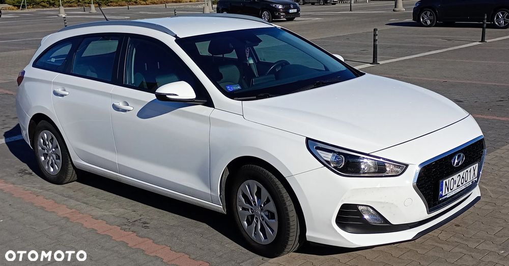 Hyundai i30 1.4 Classic + - 3