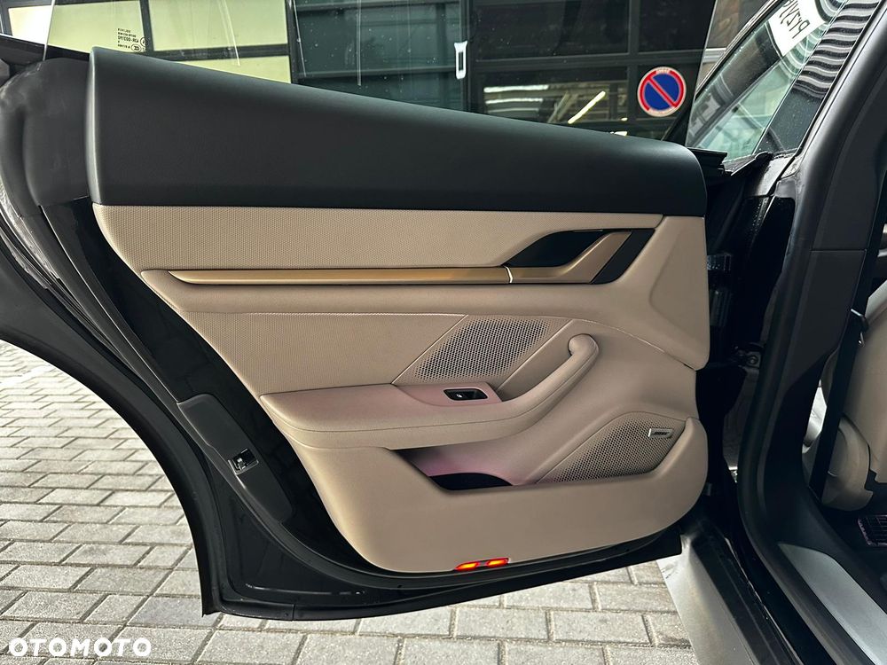 Porsche Taycan 105kWh 4S Performance Plus - 22