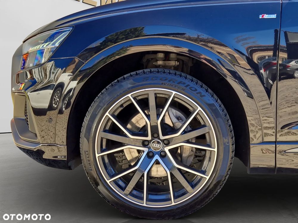 Audi Q8 - 29