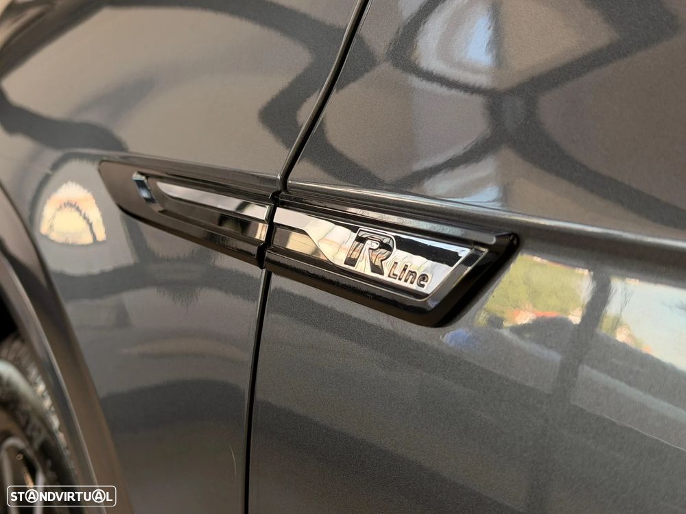 VW Touareg 3.0 TDI V6 R-Line - 8