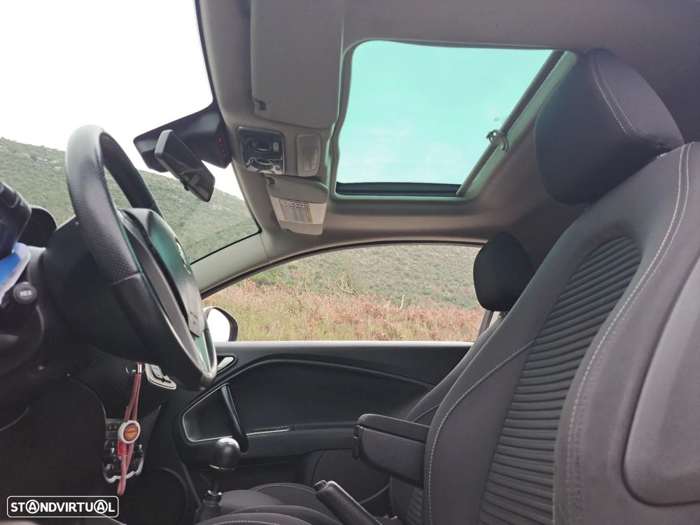 Alfa Romeo MiTo 1.3 JTD Distinctive - 8