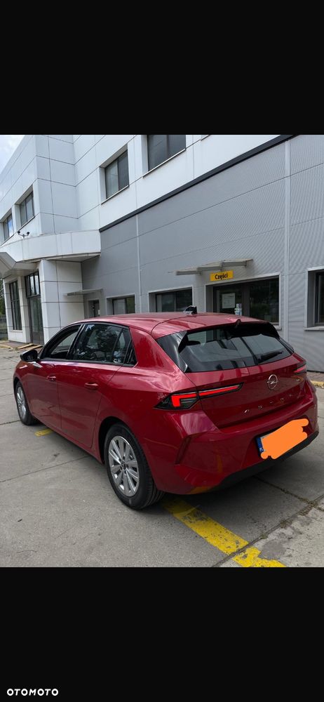 Opel Astra 1.2 T Elegance S&S - 4