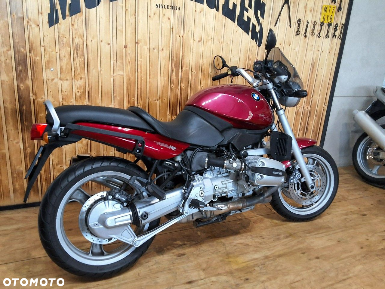 BMW R - 2