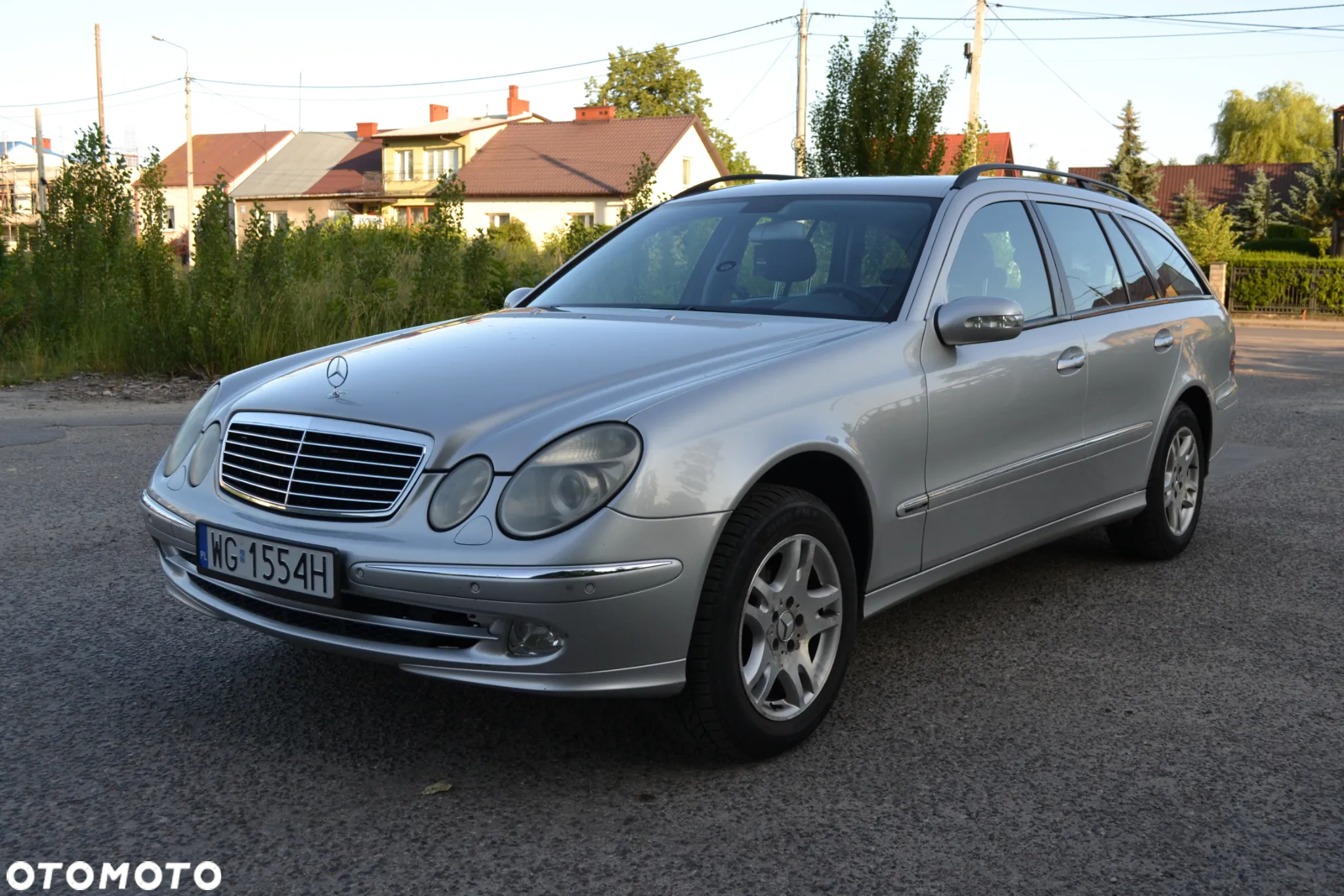 Mercedes-Benz Klasa E 240 4-Matic T Avantgarde - 3