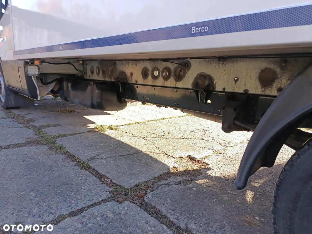 Iveco Daily KONTENER+ WINDA ZEPRO (750kg) 2.3 diesel 156 kM AUTOMAT 2017 WEBASTO, KAMERA, NAVI, GOTOWY DO PRACY! - 13