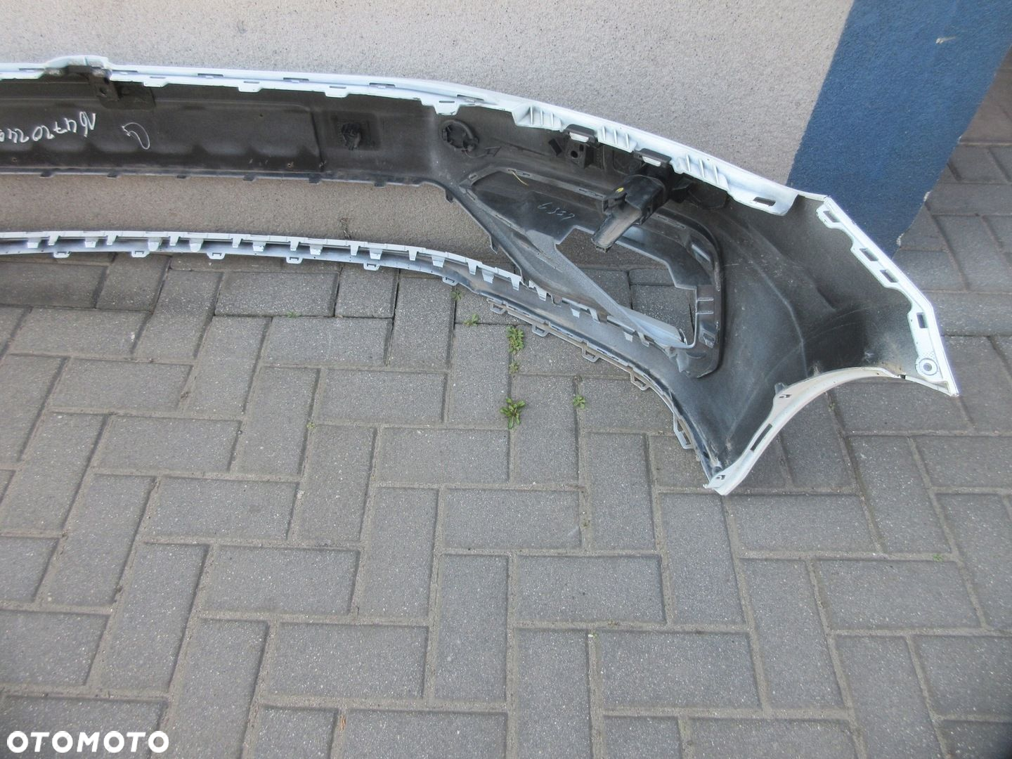VW TOURAN 16 R-Line zderzak przód 5TA807221M - 6
