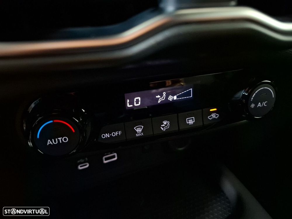 Nissan Juke 1.0 DIG-T N-Connecta DCT - 16