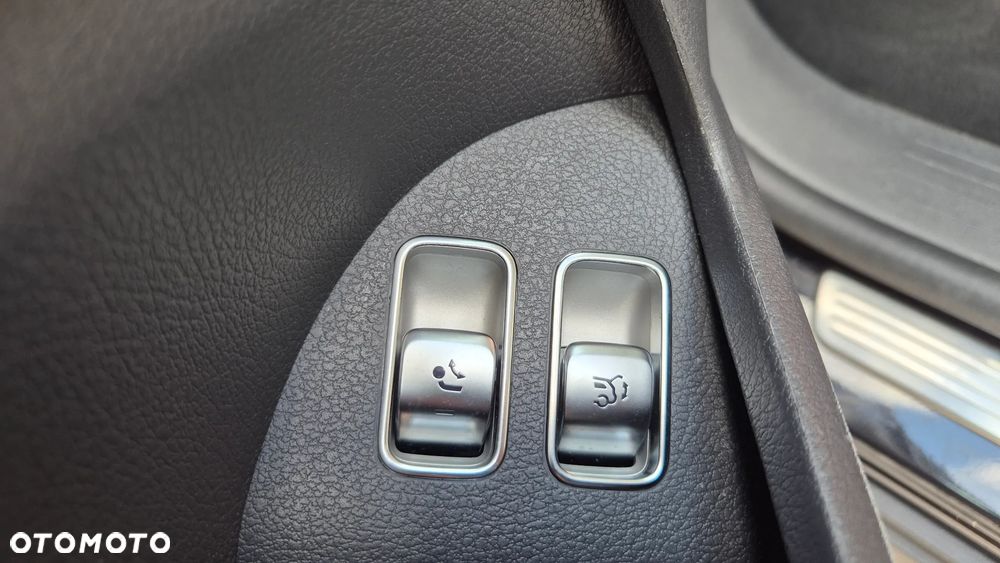 Mercedes-Benz GLS - 19