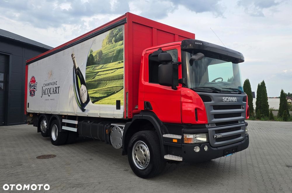 Scania P380 6x2 Euro 5 bez EGR! full air napojówka kurierka 20 palet otwierane boki rama do zabudowy!