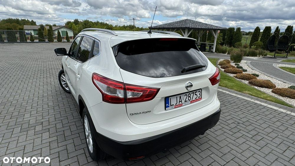 Nissan Qashqai 1.5 dCi TEKNA - 5