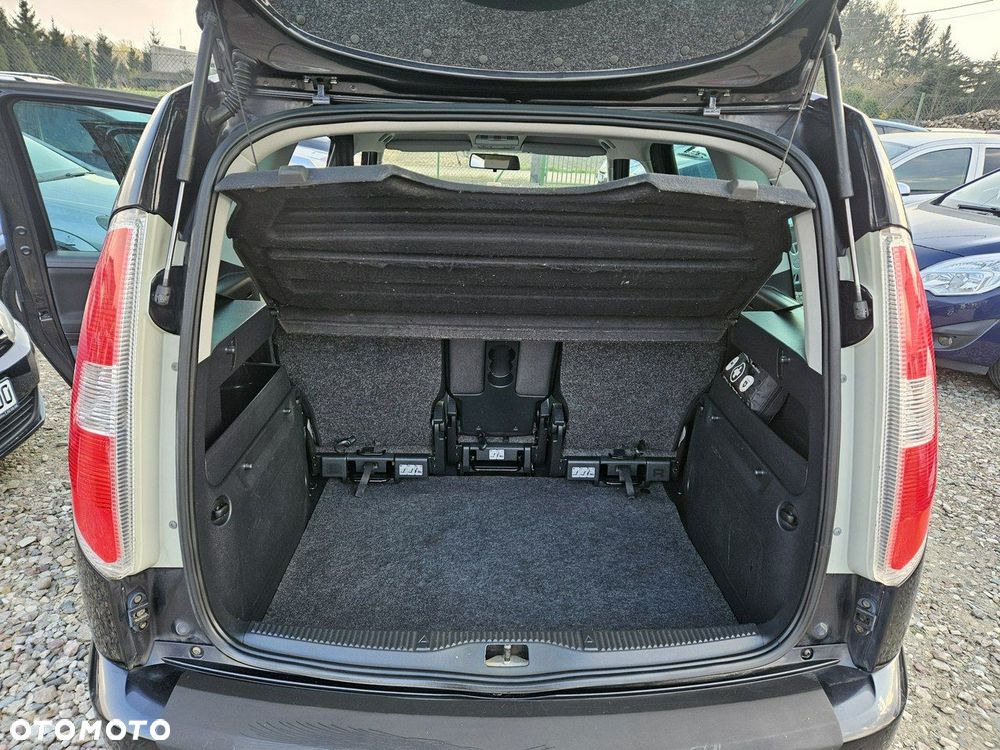 Skoda Roomster - 21