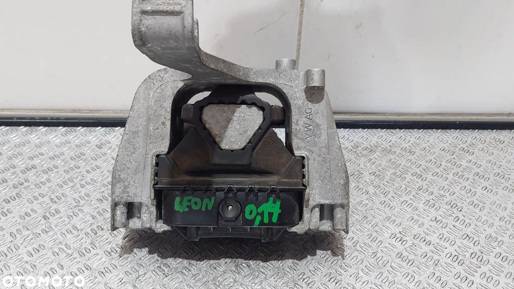 PODUSZKA ŁAPA SILNIKA SEAT LEON III R2014 2,0 TDI NR 5Q0199262BJ - 3
