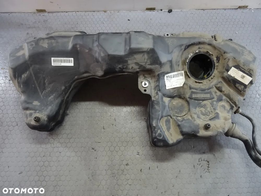8W6201021AR zbiornik paliwa 2.0 TFSI benzyna  quattro  Audi A5 8W sportback czesci - 1