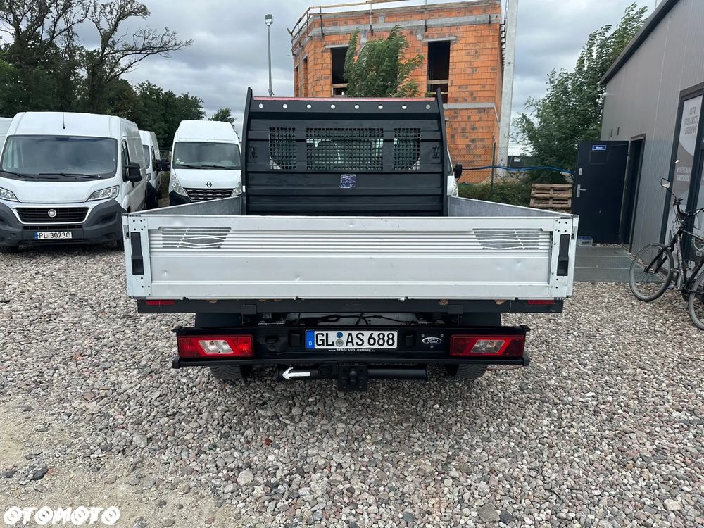 Ford Transit - 4