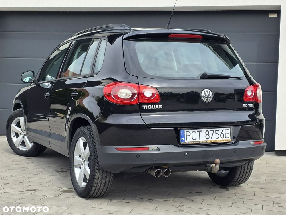 Volkswagen Tiguan - 4
