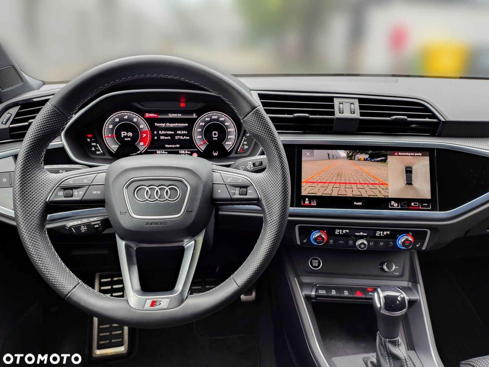 Audi Q3 Sportback - 13