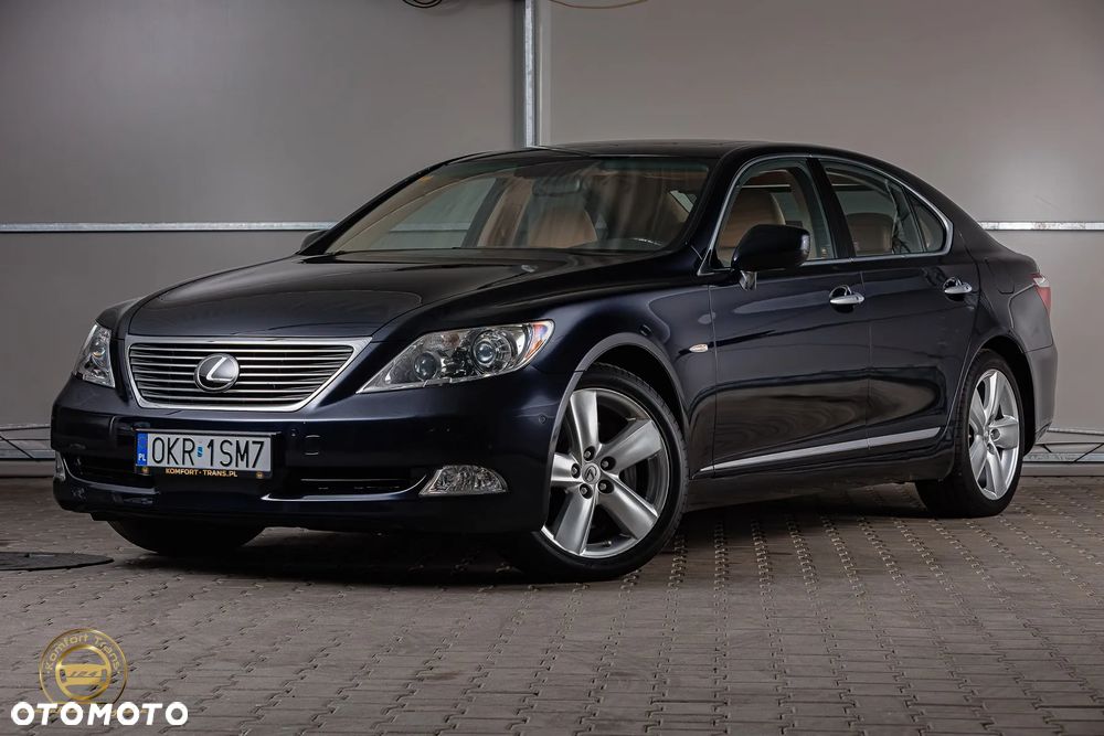 Lexus LS - 3