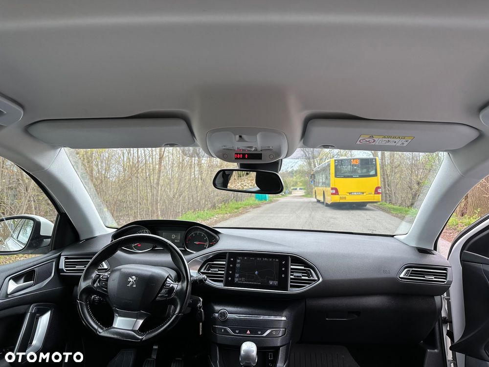 Peugeot 308 PureTech 130 GPF Stop & Start Allure - 11