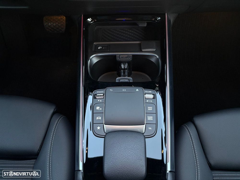 Mercedes-Benz GLA 250 e Progressive - 25