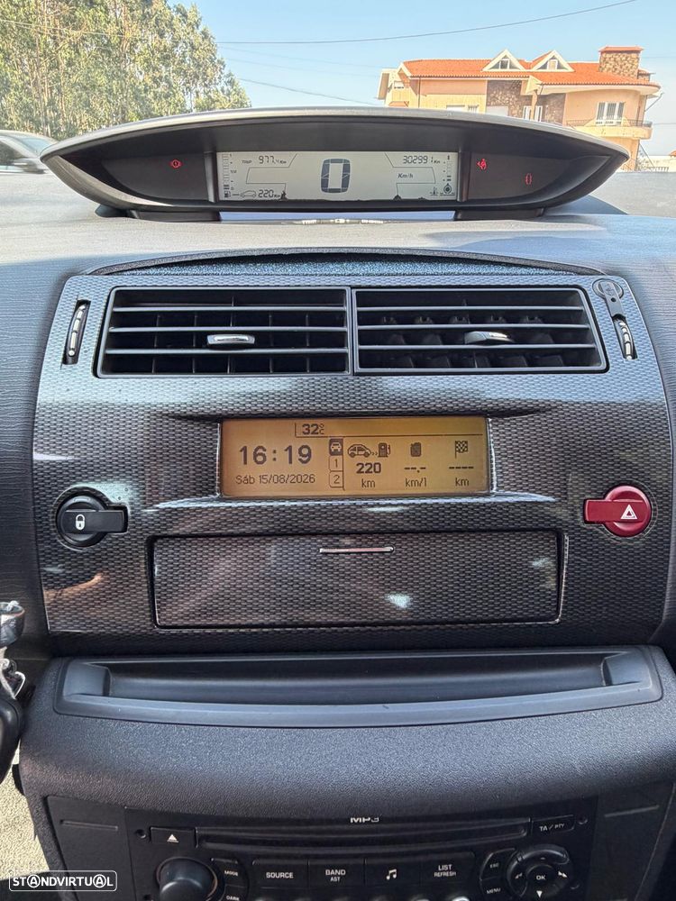 Citroën C4 1.6 HDi VTR Pack - 47