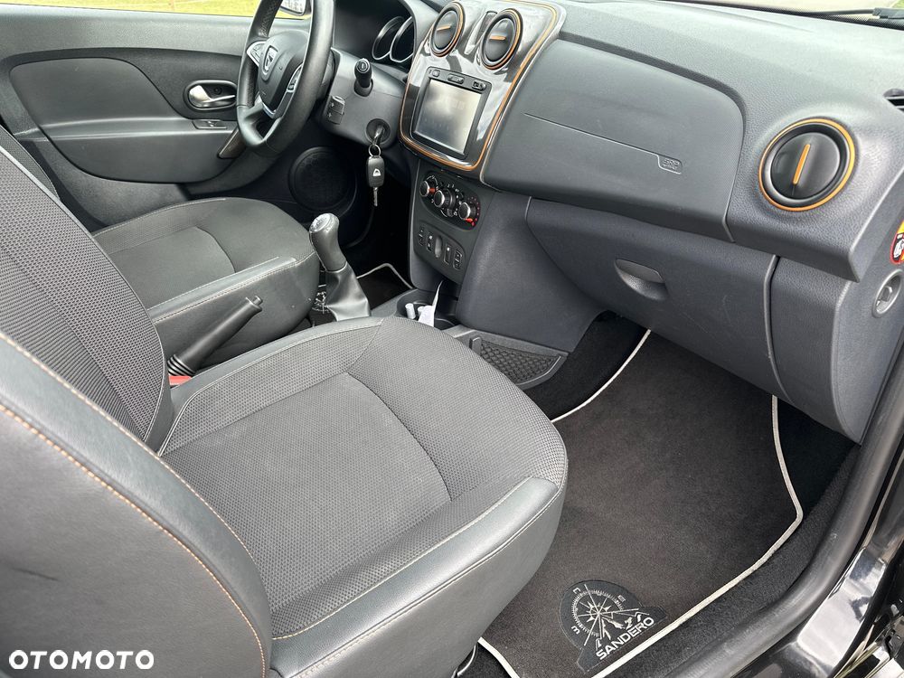 Dacia Sandero Stepway dCi 90 Ambiance - 13