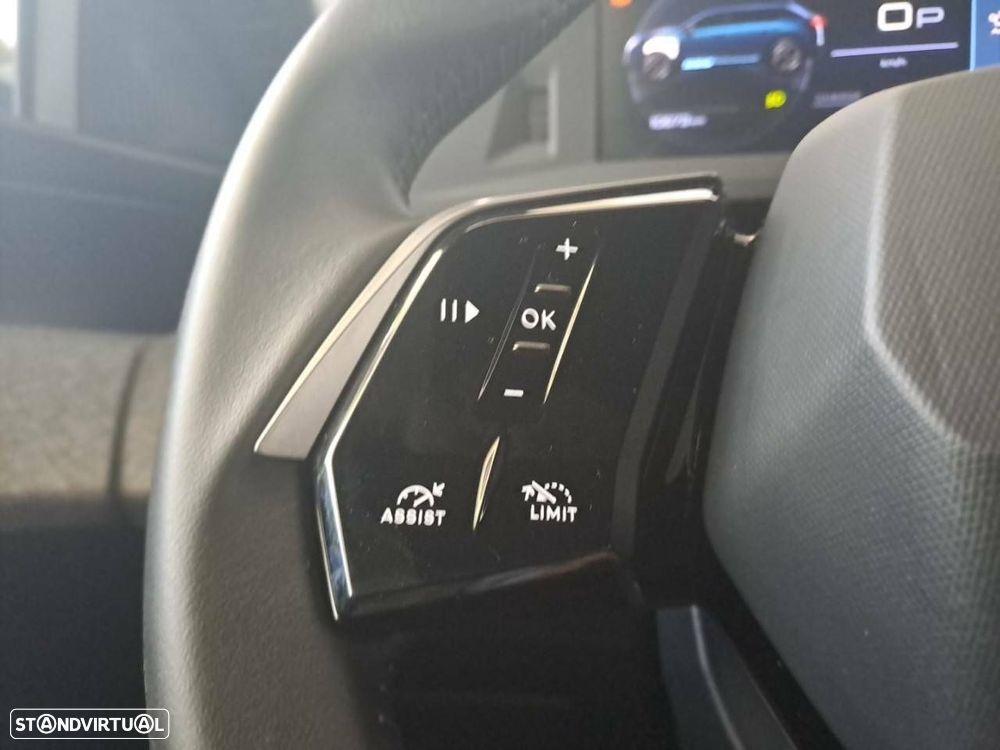 Peugeot 5008 1.2 Hybrid Allure e-DCS6 - 16