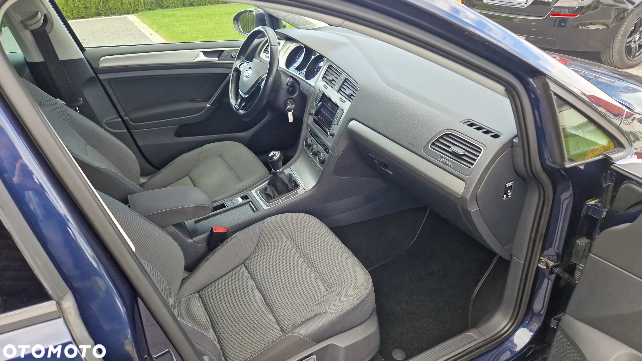 Volkswagen Golf VII 1.6 TDI BMT Comfortline - 9