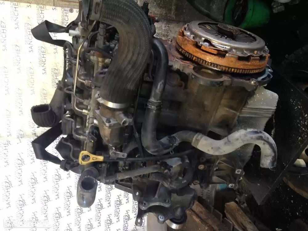 MOTOR COMPLETO KIA CARENS II LIMUSINA 2002 -D4EA - 1