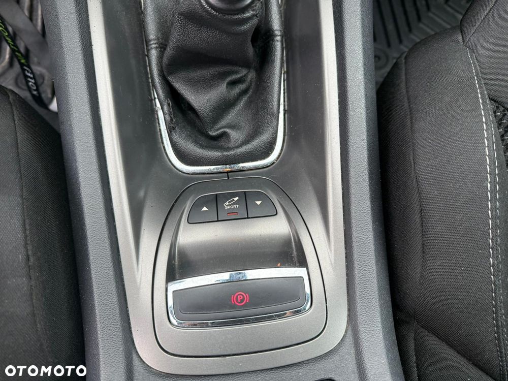 Citroën C5 2.0 HDi Attraction - 16