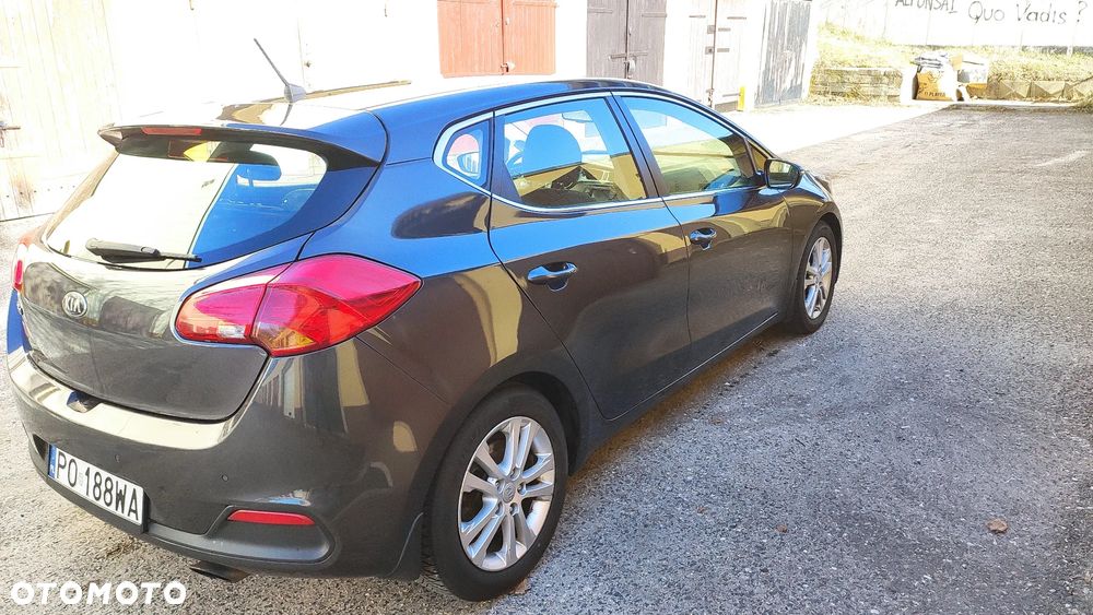 Kia Ceed 1.6 GDI L - 8
