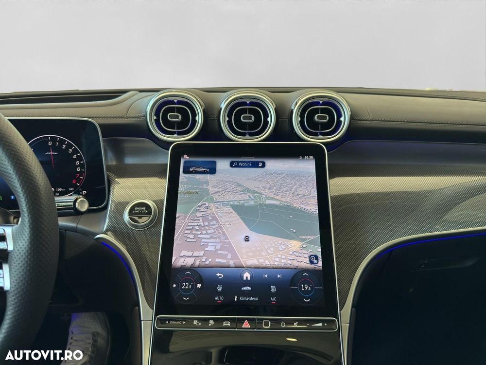 Mercedes-Benz GLC Coupe 300 e 4MATIC - 11