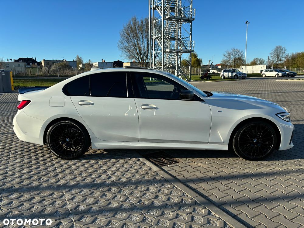BMW Seria 3 318d M Sport - 3