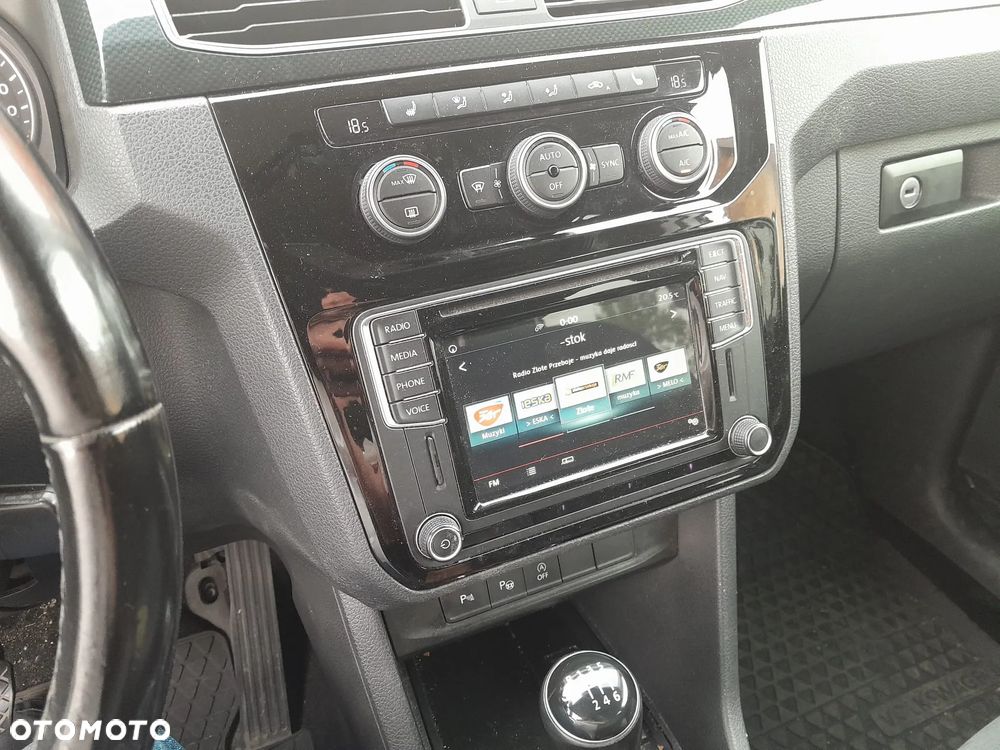 Volkswagen Caddy Maxi 2.0 TDI Highline - 3