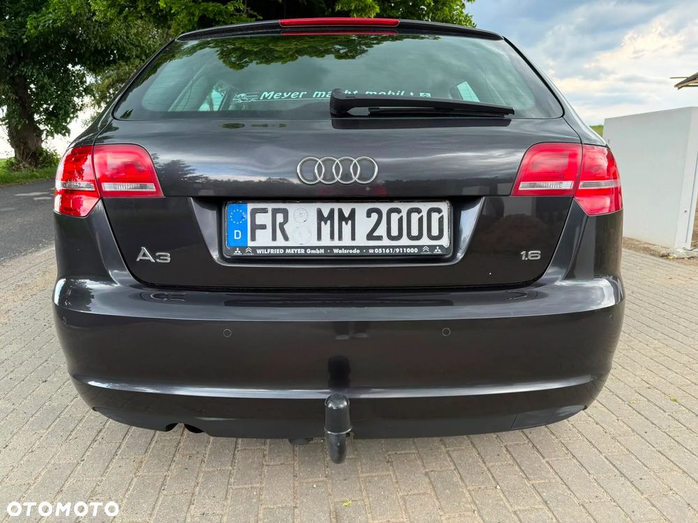 Audi A3 Sportback 1.6 Ambition - 10
