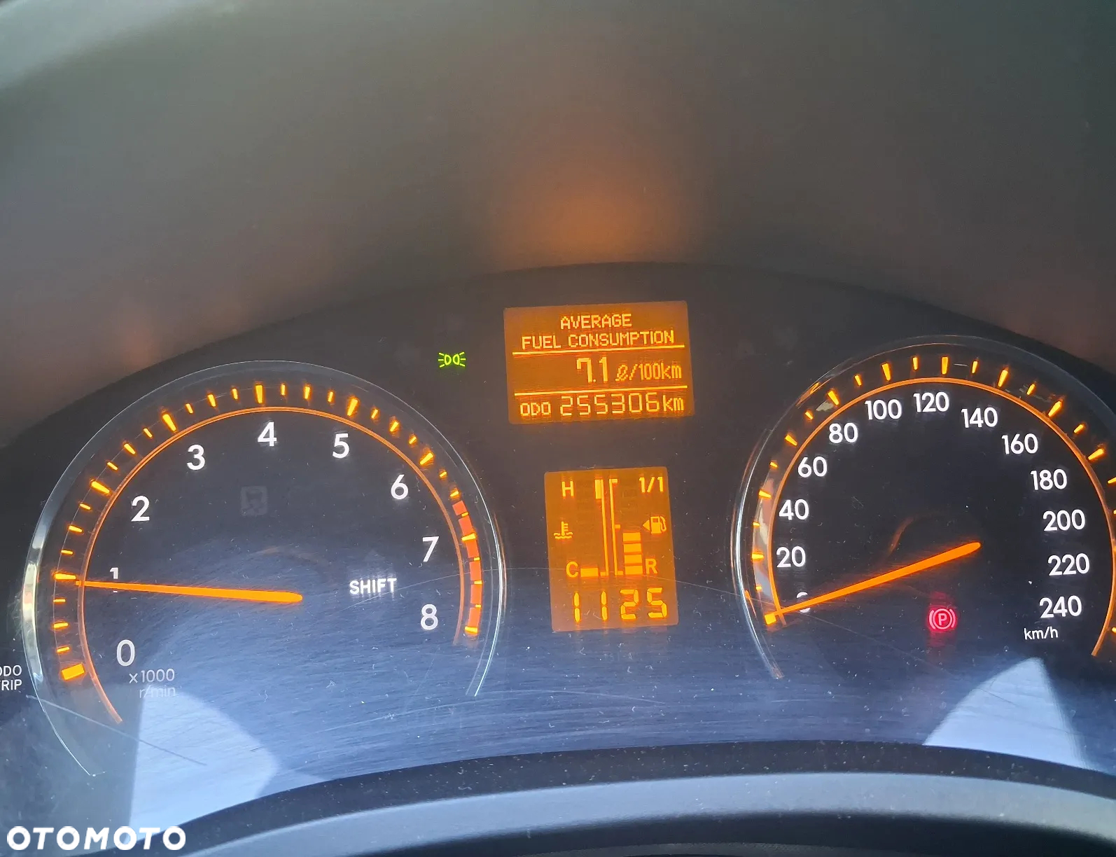 Toyota Avensis Combi 1.8 Comfort - 14
