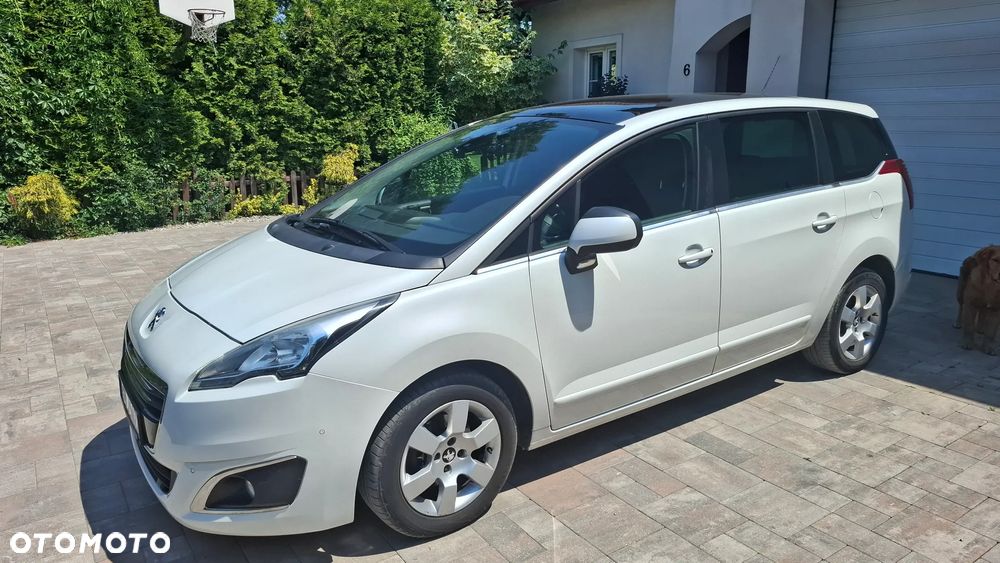 Peugeot 5008 1.6 HDi Access 7os - 1