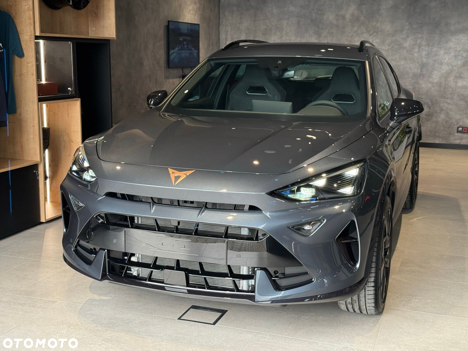 Cupra Formentor 1.5 eTSI mHEV DSG - 11