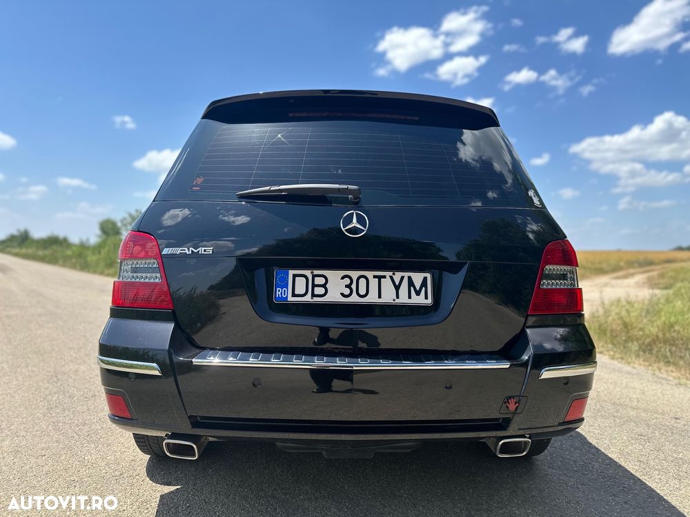 Mercedes-Benz GLK - 11
