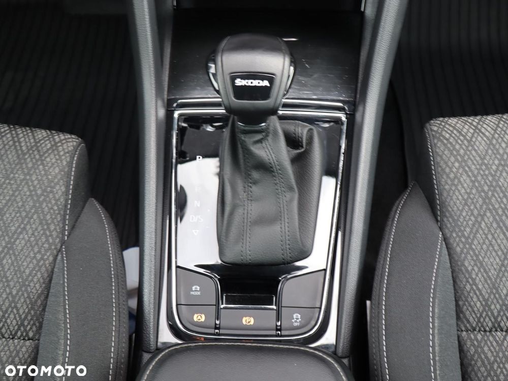 Skoda Karoq 2.0 TDI SCR 4x2 Style DSG - 16